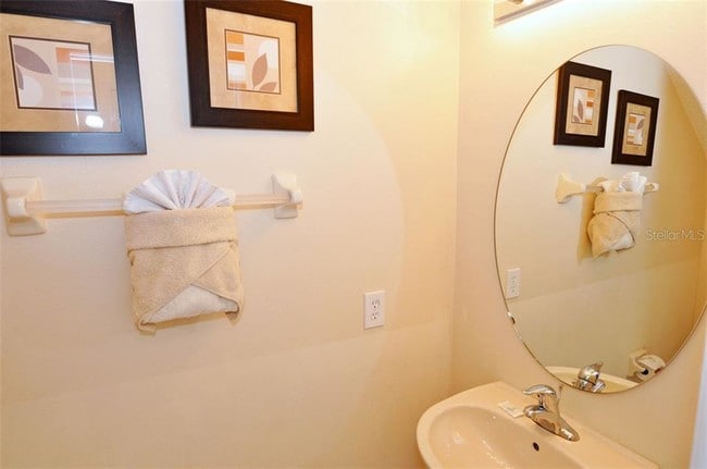 Building Photo - 2705 Grand Harbor Ct
