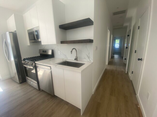 Kitchen - 1507 West St