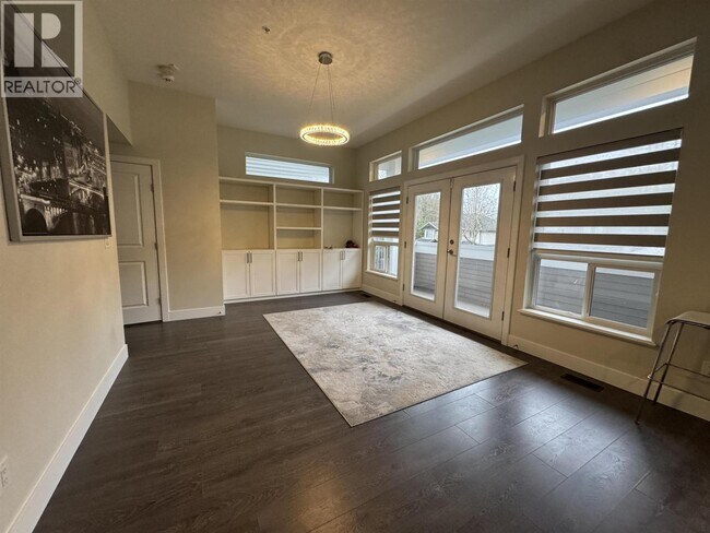 Photo du bâtiment - 23944-23104 104 Ave