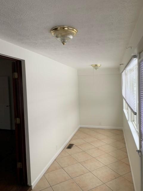 Foto del edificio - 728 E Pleasant Run Parkway North Dr