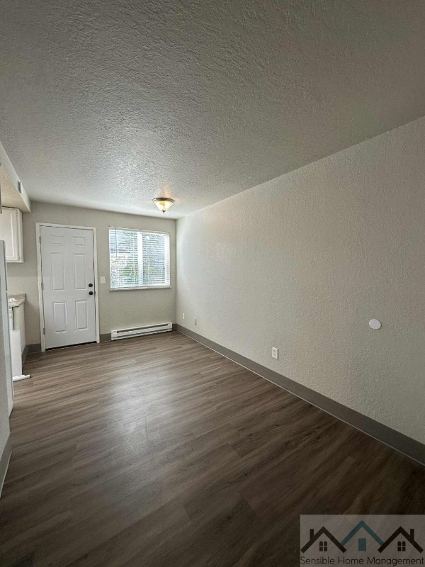 Photo - 523 4th Ave S Apartment