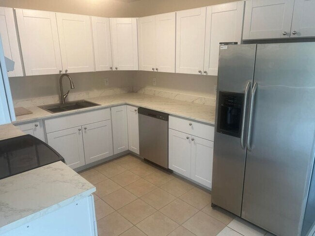 Foto del edificio - 2410 SW 44th Ave