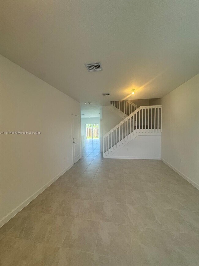 Foto del edificio - 11931 NW 47th Manor