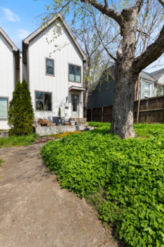 Building Photo - 1503 Shelby Ave