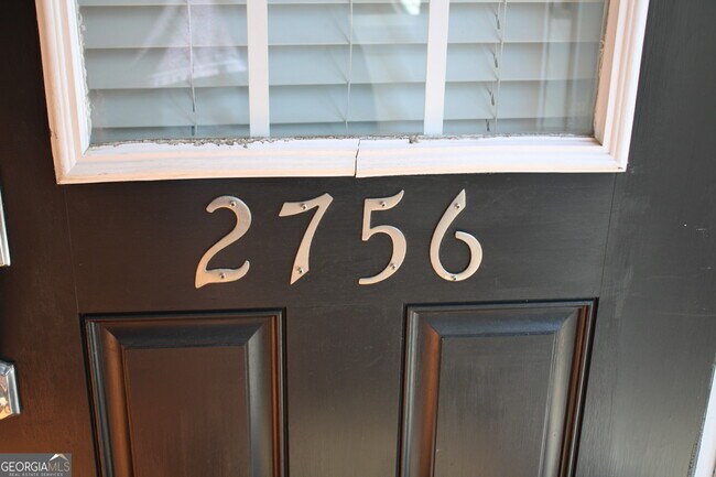 Foto del edificio - 2756 Deerwood Ln