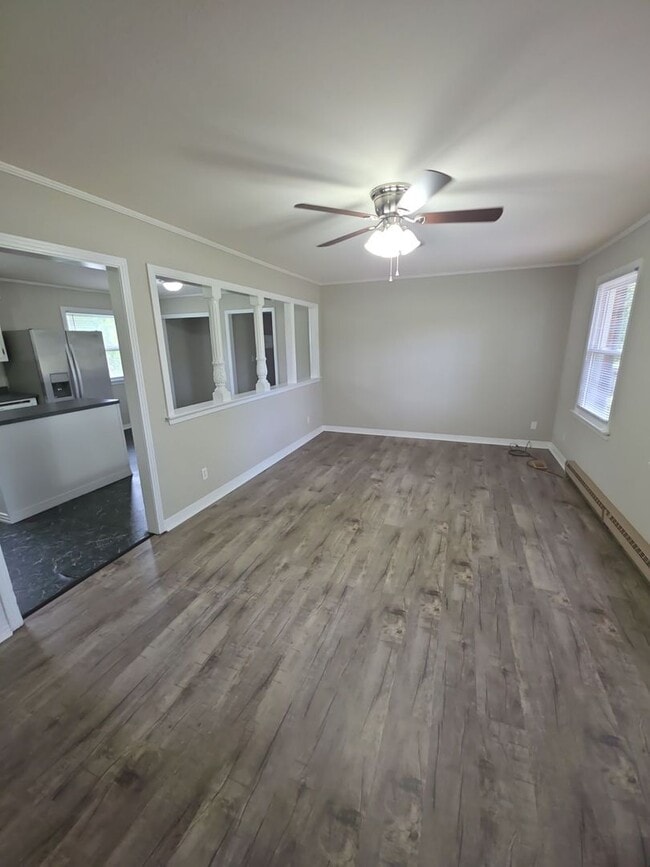 Building Photo - 3 Bedroom / 2 Bath – Accessible Home in Algood