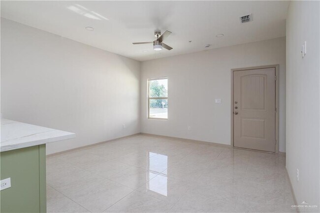 Foto del edificio - 22 Galveston Ave