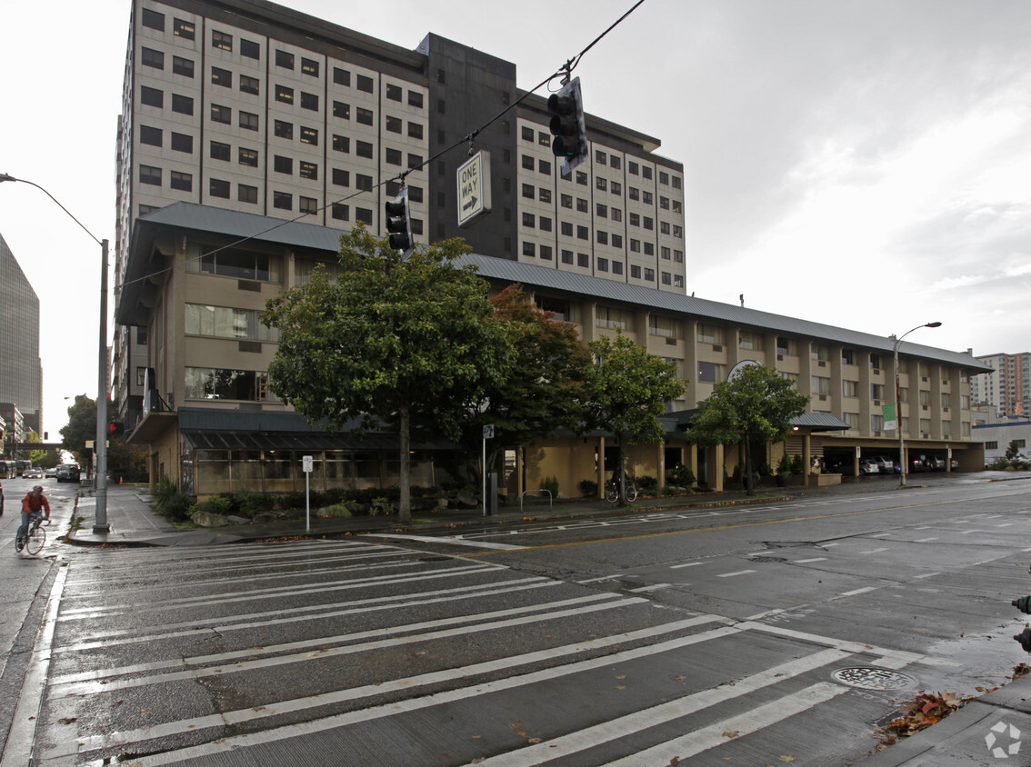 Foto del edificio - Days Inn Downtown