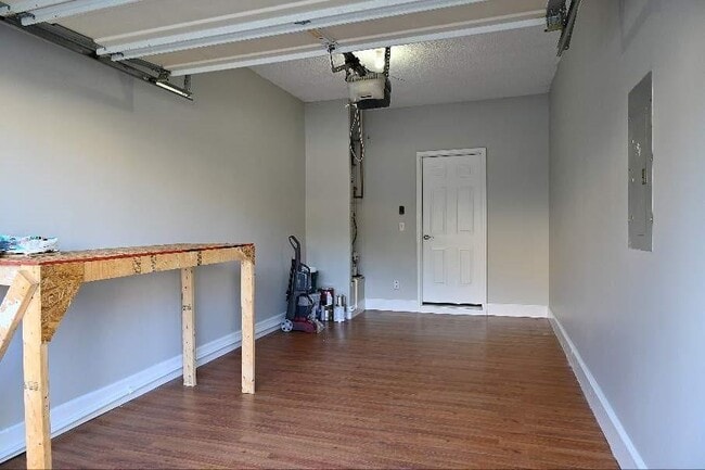 Building Photo - 3485 Oxwell Dr NW