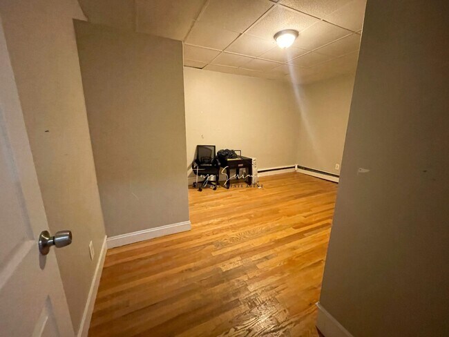 Foto del edificio - 85 Stoughton St