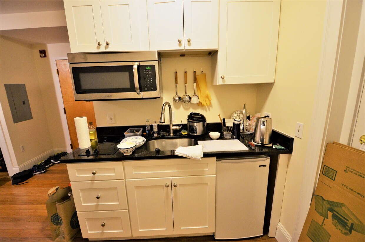 Foto principal - 79 Westland Ave
