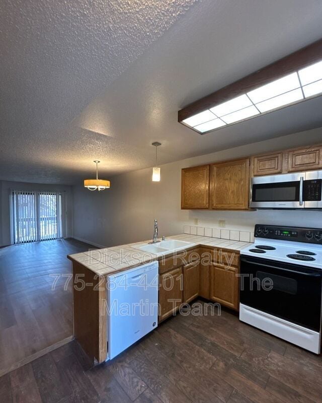 Building Photo - 2980 Tierra Verde W