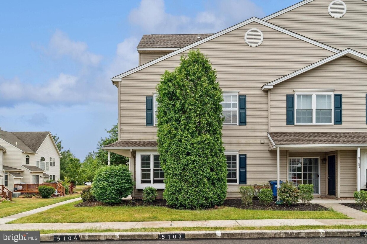 5103 Drawbridge Ct, Royersford, PA 19468 Townhome Rentals in