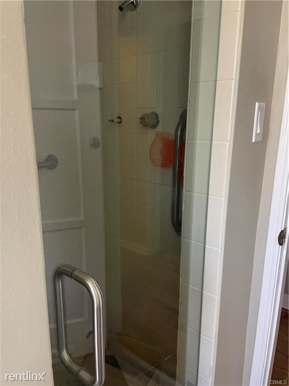 Foto del edificio - 3 br, 1 bath House - 4035 Brunswick Ave