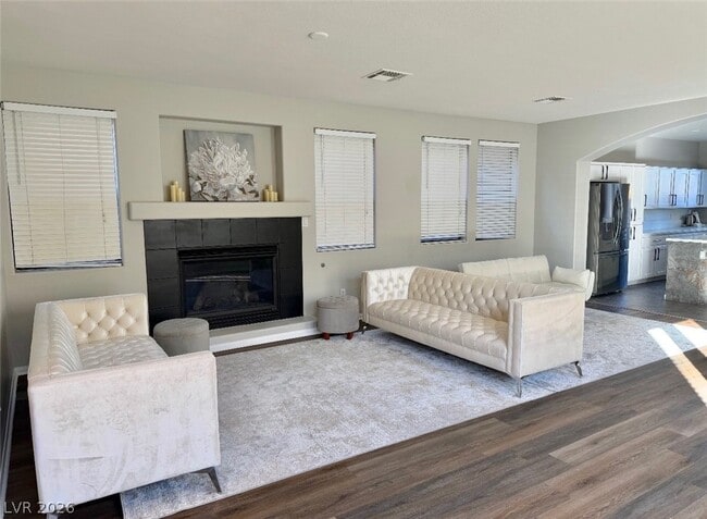 Building Photo - 3932 Bagua Ct