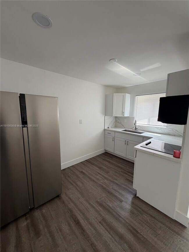 Foto del edificio - 2168 NW 91st St