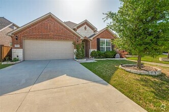 Building Photo - 3402 Weyburn Dr