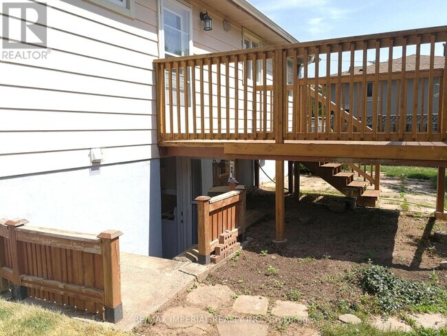 Photo du bâtiment - 22 Miller Rd