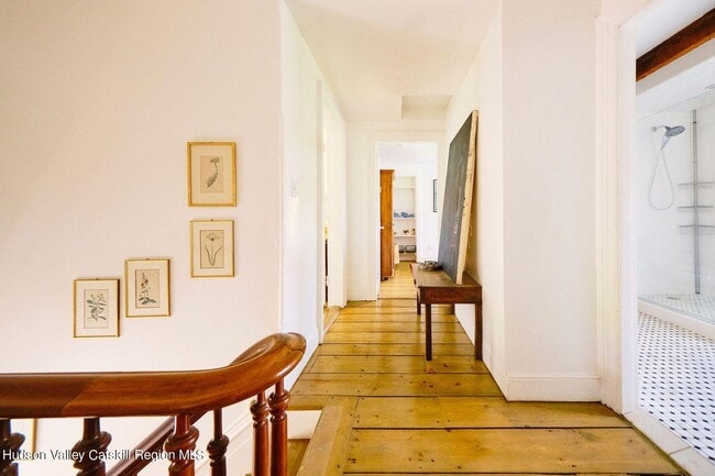 Building Photo - 356 Co Rte 6