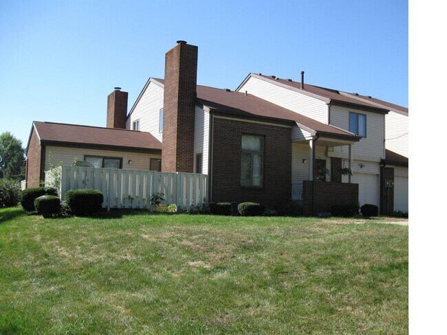 Foto del edificio - 108 Westview Cir