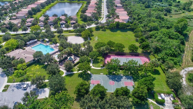 Building Photo - 7662 Spatterdock Dr