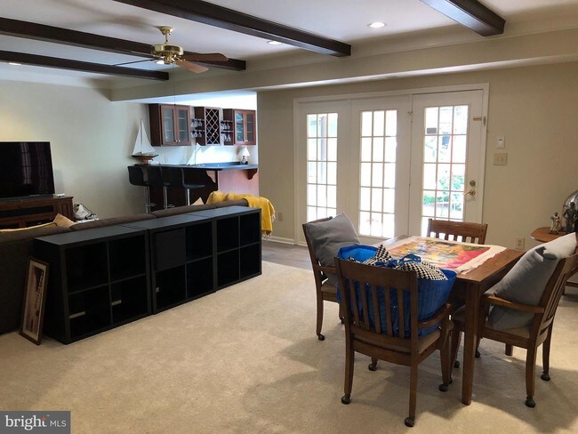 Foto del edificio - 9422 Turnberry Dr