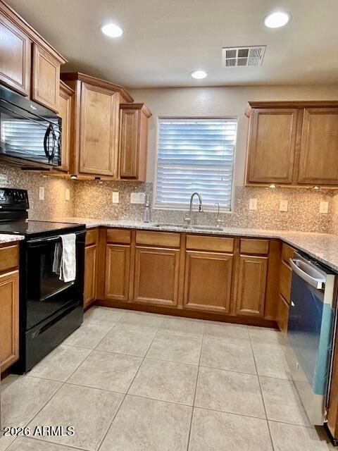 Foto del edificio - 3340 E Franklin Ave