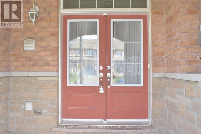 Building Photo - 20 Munch Pl