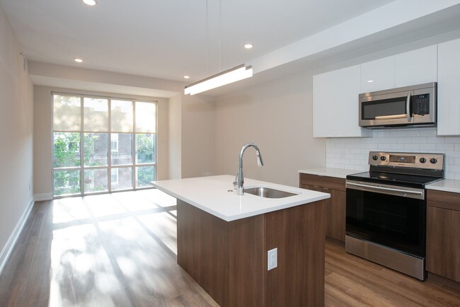 Interior Photo - Spruce Square