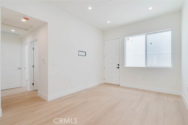 Building Photo - 1167 Raymond Ave