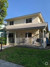 Building Photo - 400 NW 19th Terrace