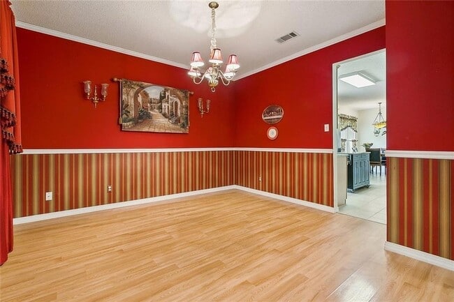 Foto del edificio - 3126 Meadow Lake Dr E