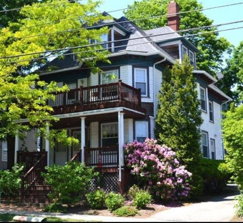 Primary Photo - 606-608 Hope St