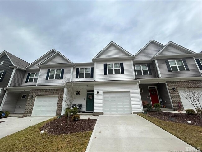 Building Photo - 29 Verona Dr