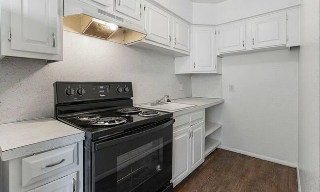 Foto del edificio - 4633 S 33rd W Ave