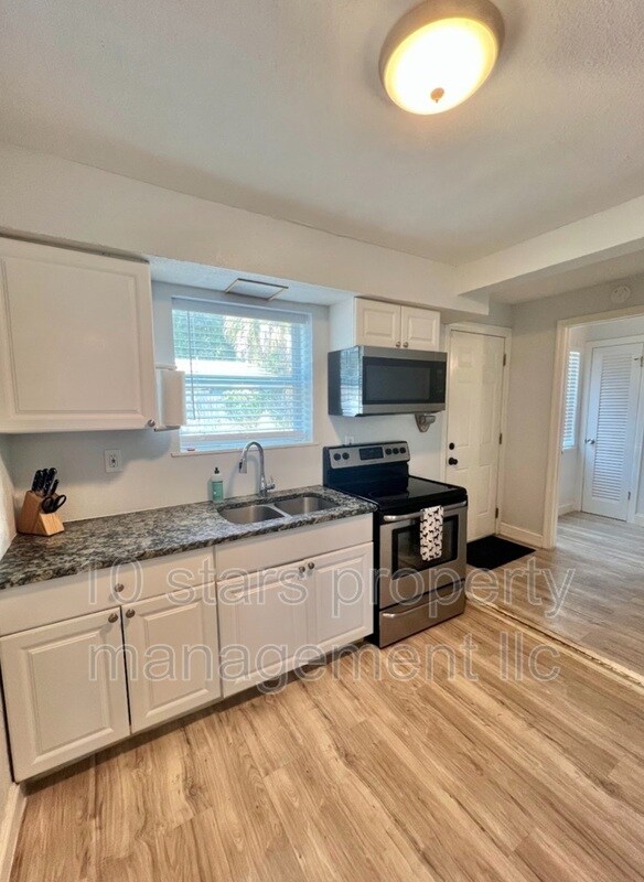 Foto del edificio - 725 21st Ave S