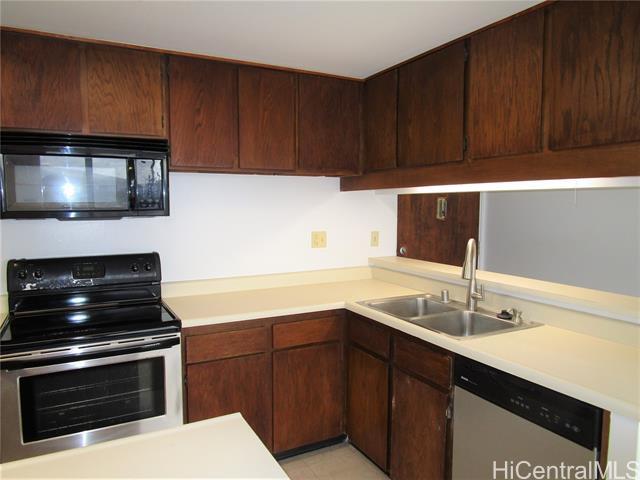 Building Photo - 2724 Kahoaloha Ln