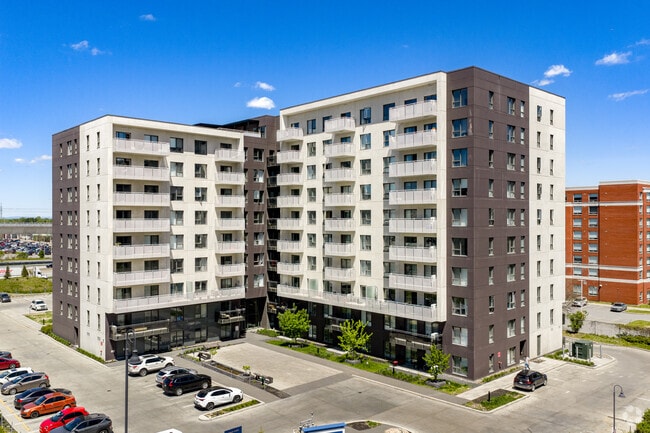 Building Photo - Urban West