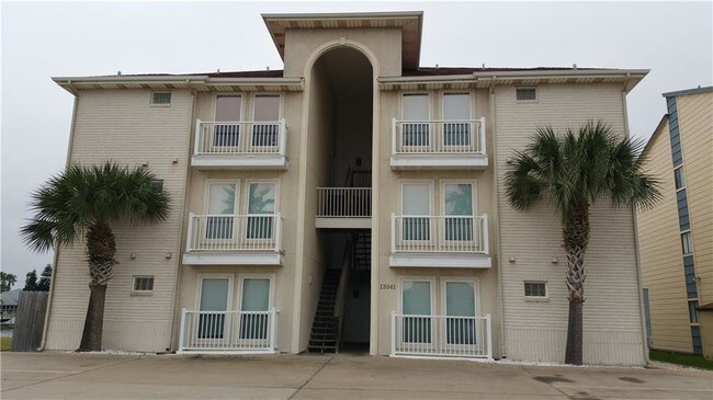 Building Photo - 13941 Fortuna Bay Dr