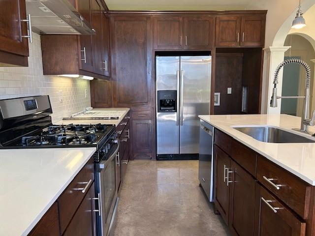 Building Photo - 5515 Joe Sayers Ave