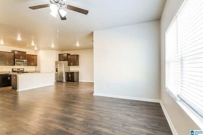 Building Photo - 4056 Pk Cv Wy