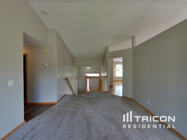 Foto del edificio - 701 Buffalo Hills St