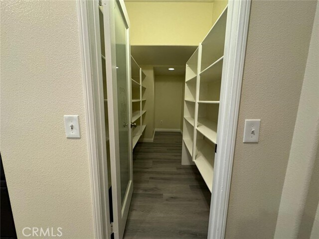 Foto del edificio - 25335 MacKenzie Ct