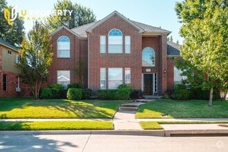 Building Photo - 1384 Wentworth Dr