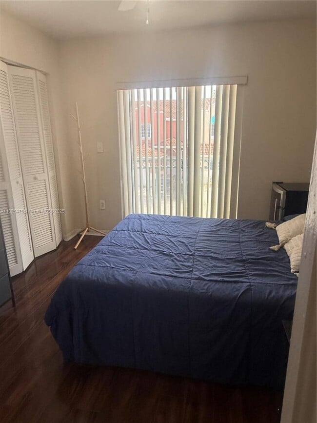 Foto del edificio - 7145 NW 173rd Dr