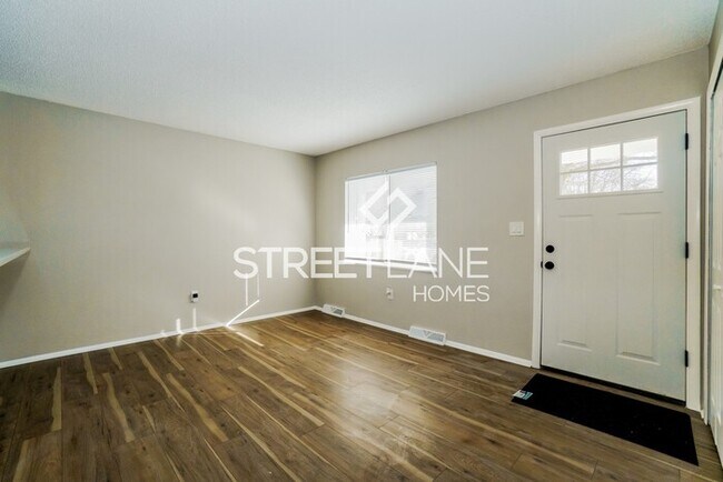 Foto del edificio - Spacious 4 bedroom home in Columbus!