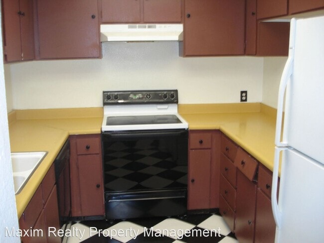 Building Photo - 2 br, 2 bath House - 1675 Jupiter Ct #F