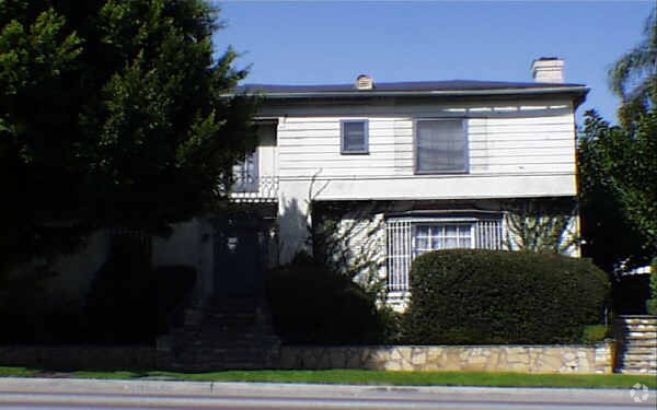 Building Photo - 9587-9593 W Olympic Blvd