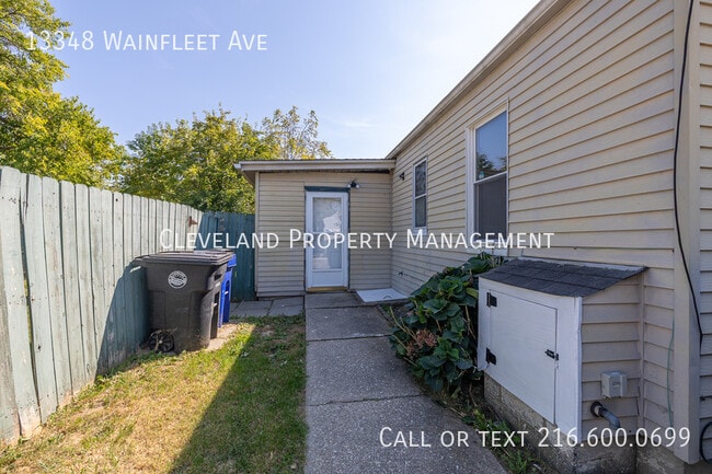 Building Photo - 13348 Wainfleet Ave