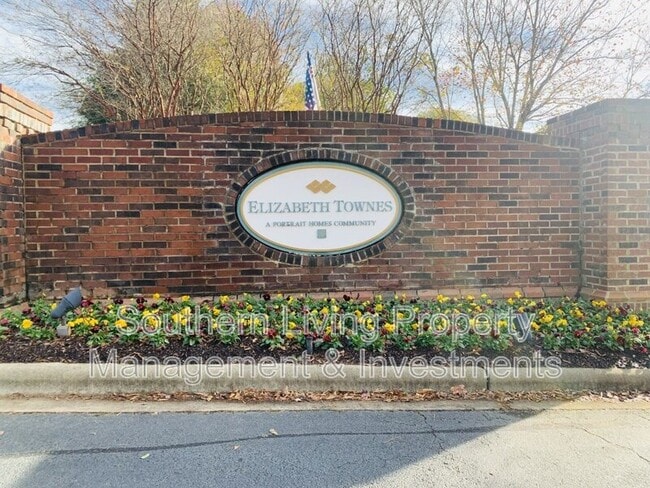 Building Photo - 9436 Elizabeth Townes Ln